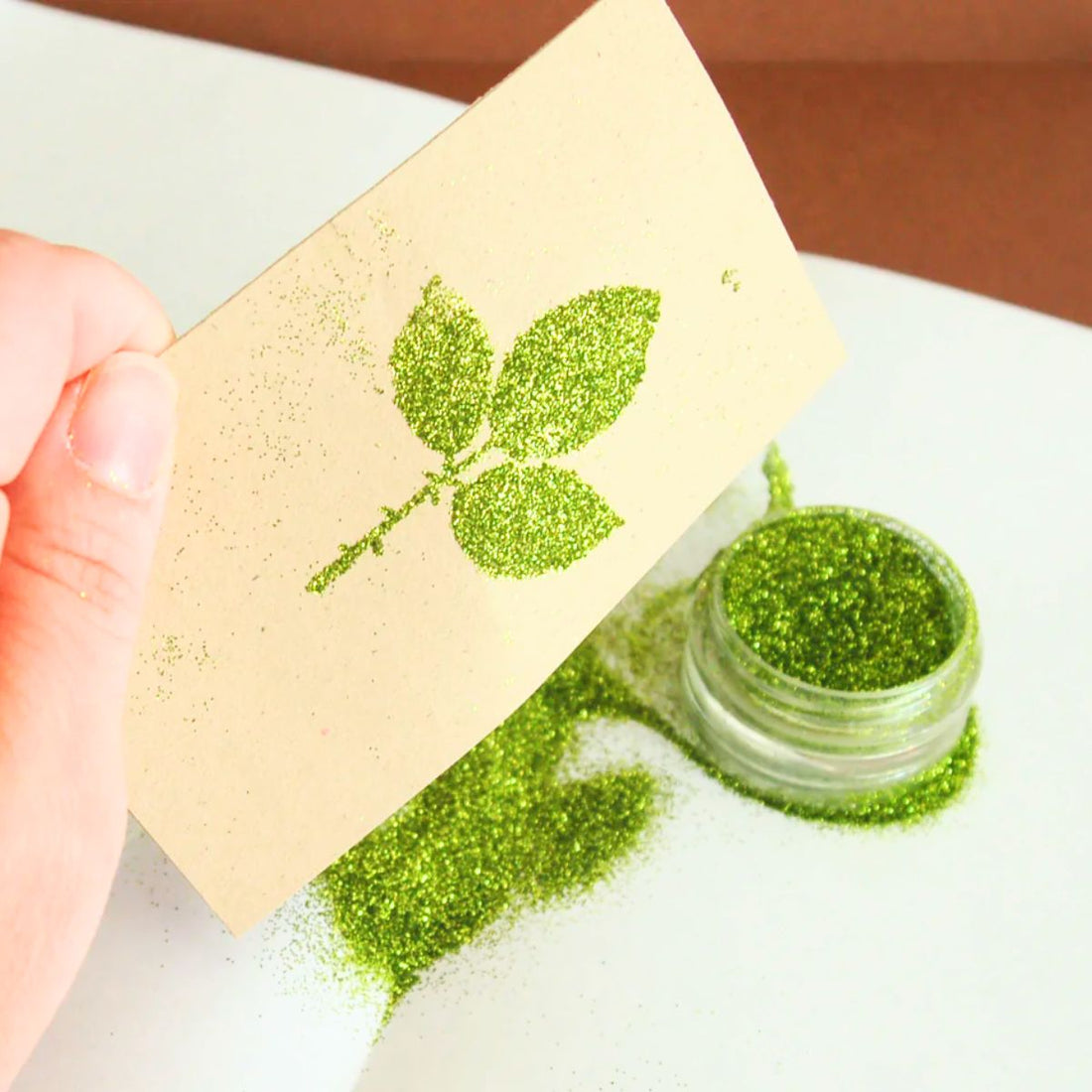 Adhesive Glue Pad / Cojín para Aplicar Adhesivo Adhesivos / Pegamentos TSUKINEKO