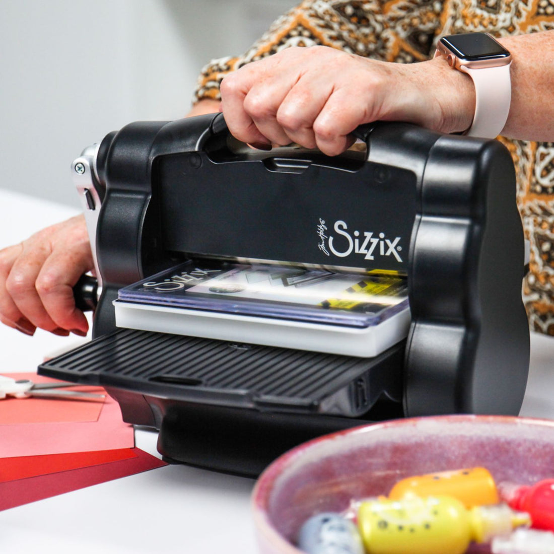 Tim Holtz Big Shot Foldaway Machine / Máquina de Corte y Grabado Plegable Suajadoras / Troqueladoras Sizzix