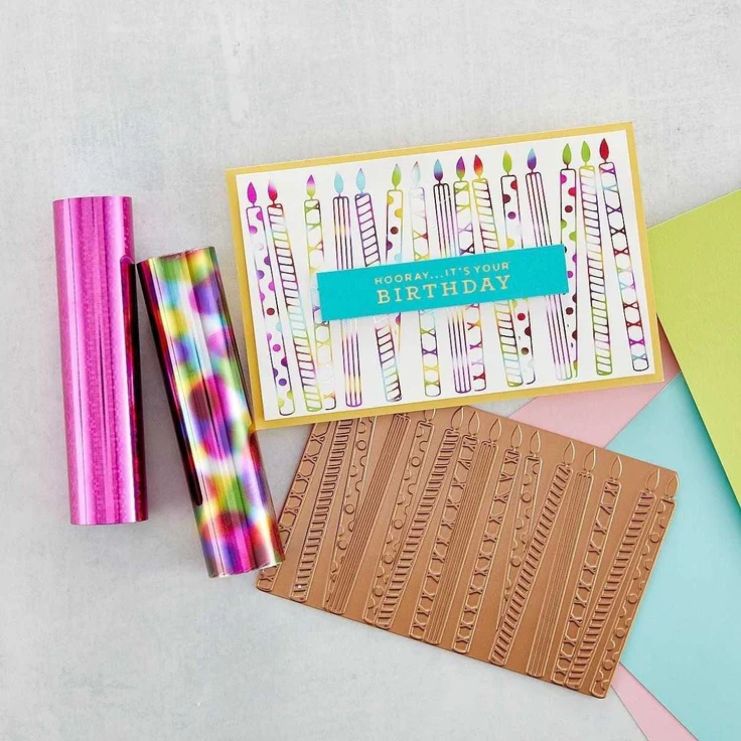 Glimmer Hot Foil Roll - Rainbow Confetti / Rollo Lamina Brillante Confeti Arcoíris Foil Spellbinders