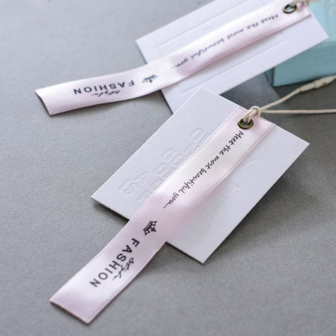 Standard Eyelets Grey / Ojillos Estándar Gris Adornos / Embellishments We R Memory Keepers