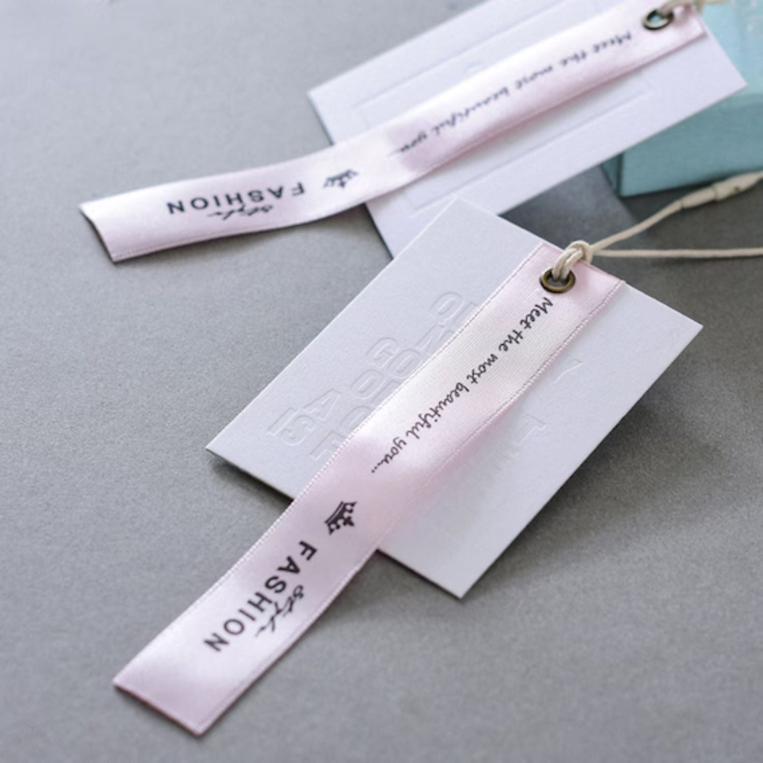 Standard Eyelets Grey / Ojillos Estándar Gris Adornos / Embellishments We R Memory Keepers
