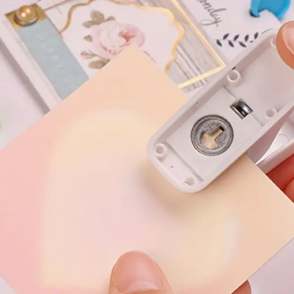 Perforadora tipo Mini Setas para Libretas de Discos Perforadoras Hobbees