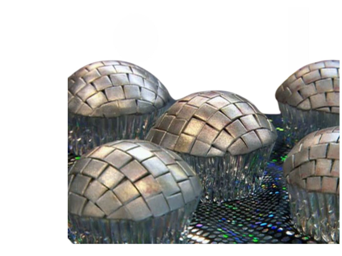 Shimmering Food Color Spray Silver / Aerosol de Colores Brillantes para Alimentos Plateado Descontinuado Wilton