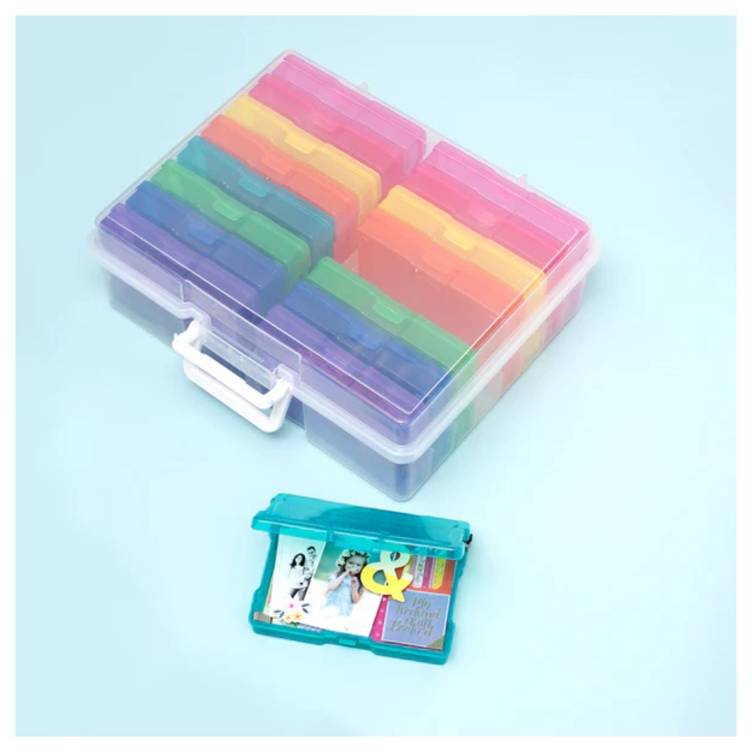 EA Translucent Plastic Storage / Organizador de Plástico con 16 cajitas Organizadores We R Memory Keepers