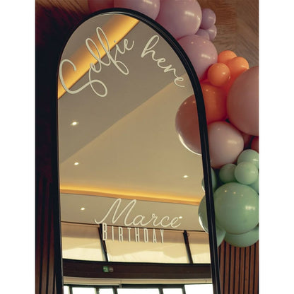 Premium Vinyl Gold 12 x 48" / Rollo de Vinil Permanente Oro Viniles Cricut