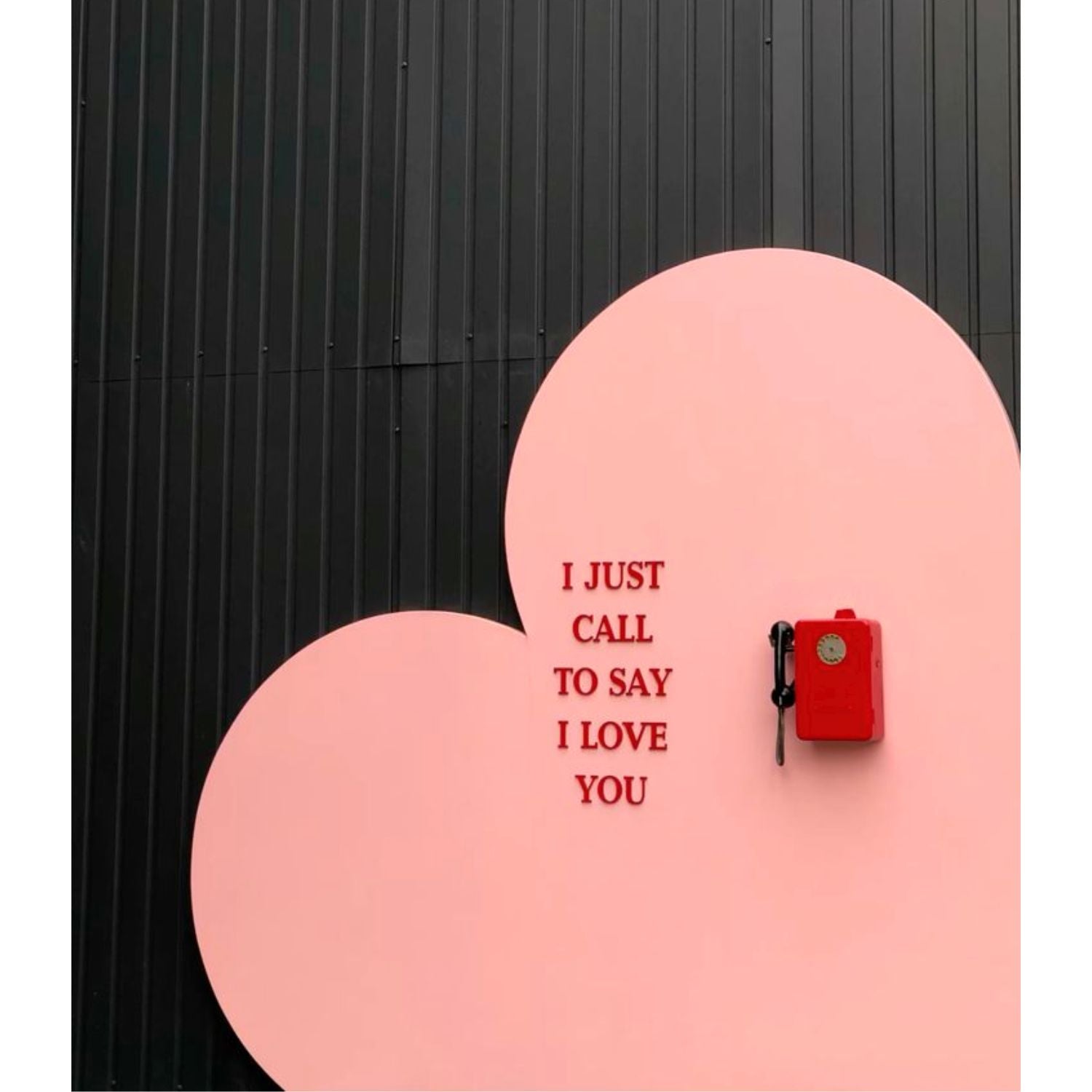 Premium Vinyl Tomato Red 12 x 48" / Rollo de Vinil Permanente Rojo Viniles Cricut