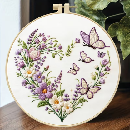 Kit Bordado Floral Heart Embroidery Kit 20cm