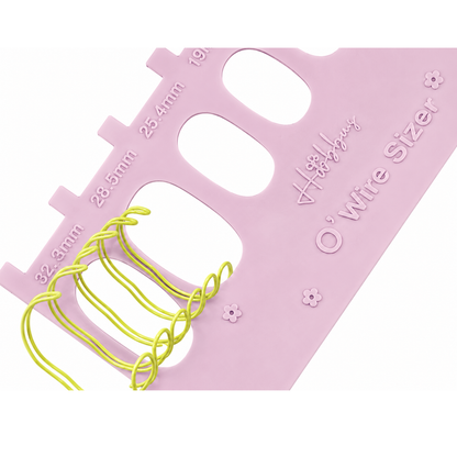 Guía Selector De Arillos Rosa O-Wire Sizer Encuadernacion Hobbees