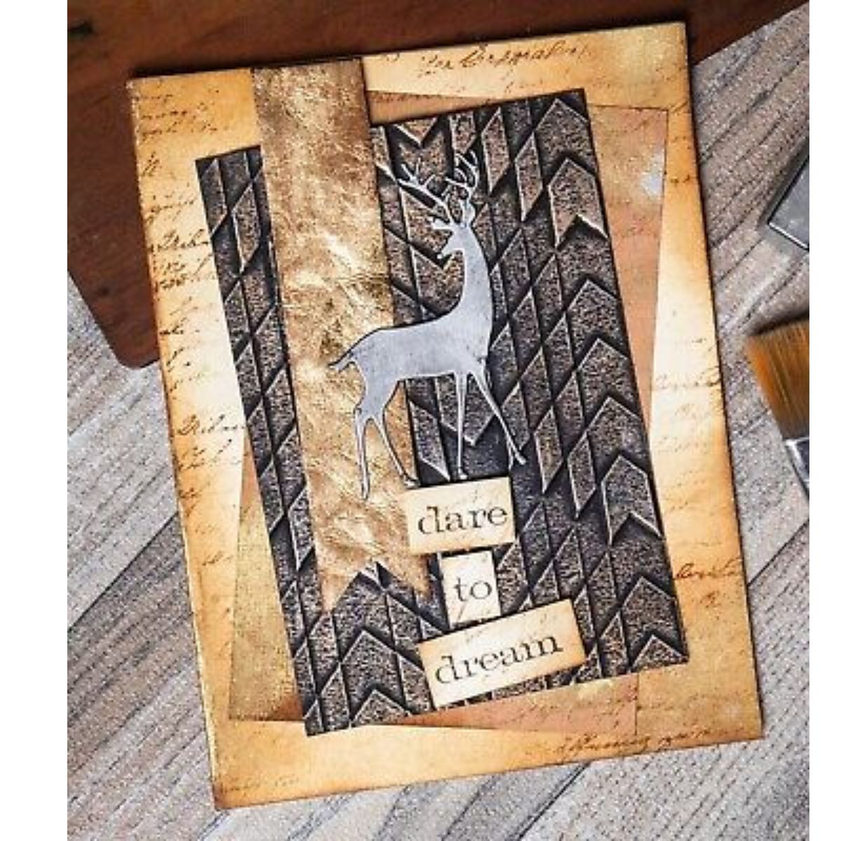 3D Textured Impressiones Staggered Chevron / Folder de Grabado Chevron Escaladado Descontinuado Sizzix