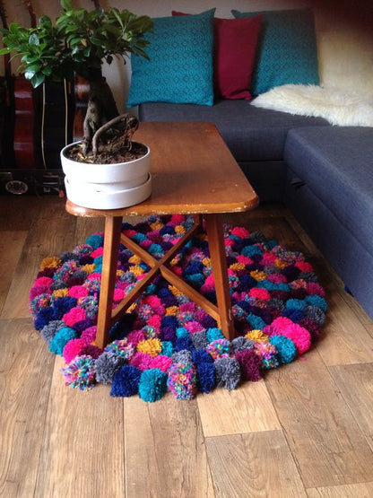 Pom Pom Tassel Maker Multiple Sizes / Guía para Hacer Borlas Descontinuado Boye