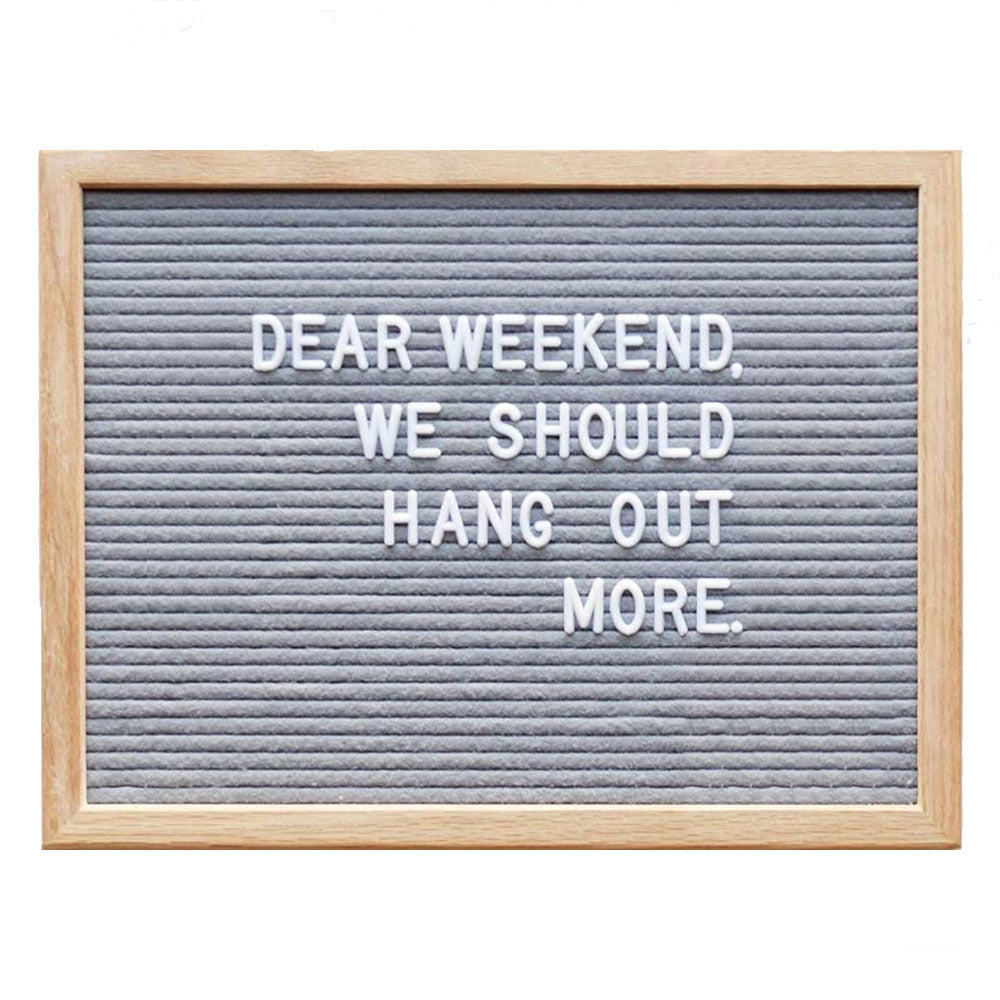 Framed Letterboard with Letters / Tablero de Mensajes 