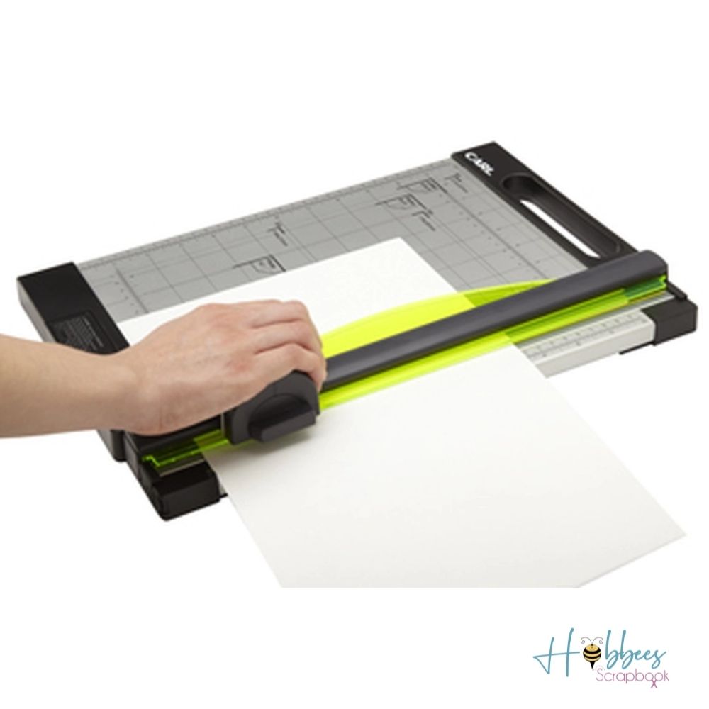 12 in Professional Rotary Trimmer / Cortadora con Navaja Rotatoria Descontinuado Carl