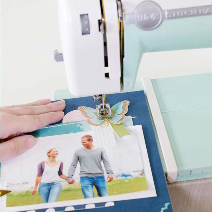 Stitch Happy Pink / Máquina de Coser Descontinuado We R Memory Keepers