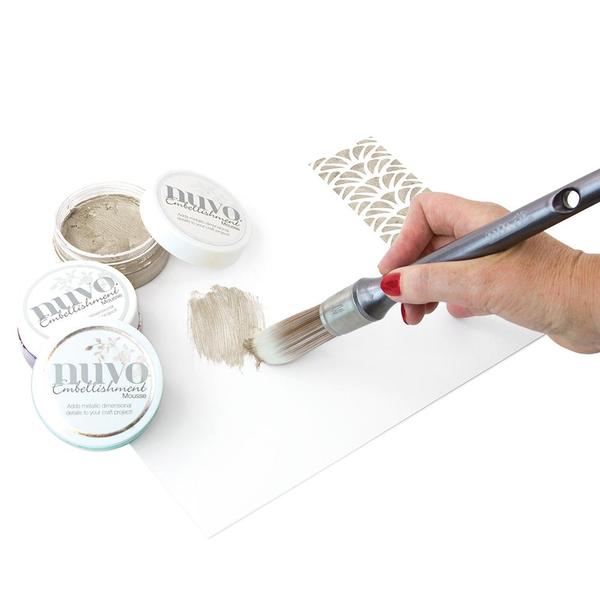 Embellishment Mousse Pure Platinum / Mousse Texturizador Platino Pastas Texturizadoras y Medios Mixtos Nuvo