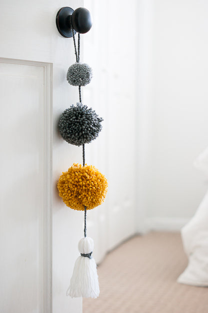 Heidi Swapp Pom Pom Kit / Kit para Hacer Pompones Descontinuado Heidi Swapp