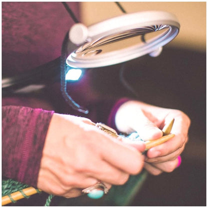 Magnification Led Light / Luz Led con Aumento Descontinuado Mighty Bright