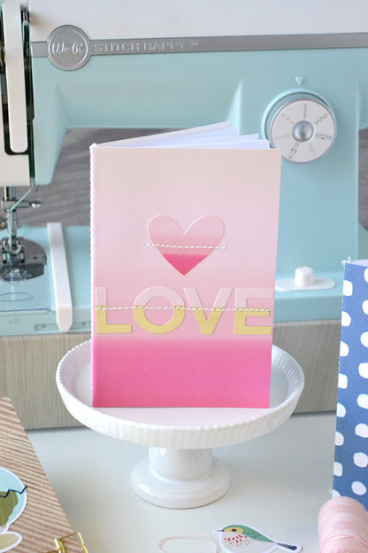 Stitch Happy Pink / Máquina de Coser Descontinuado We R Memory Keepers