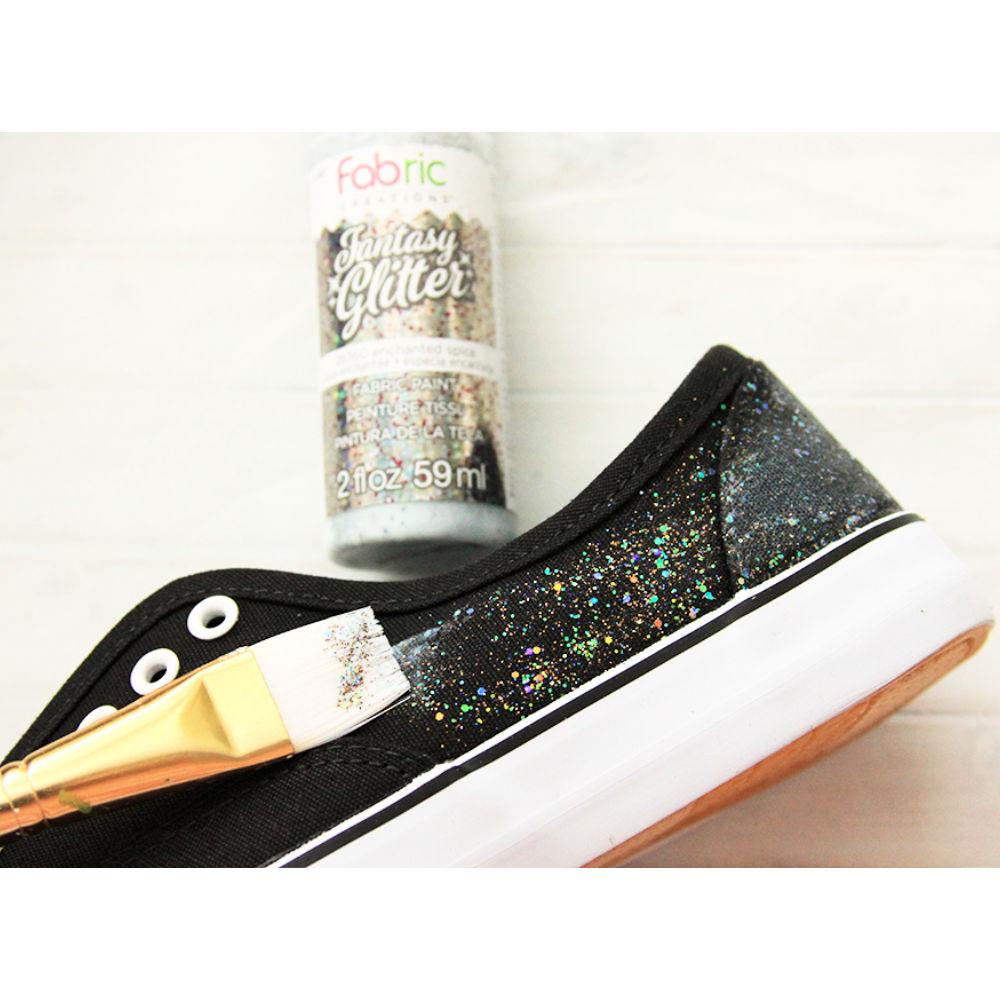 Glitter Fabric Paint Pegasus Purple / Pintura para Tela con Diamantina Descontinuado Plaid