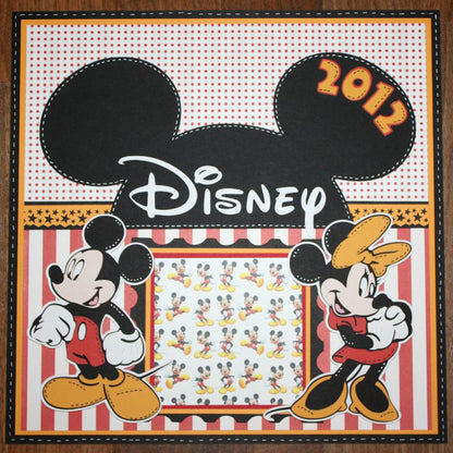 Mickey &amp; Friends Paper Pack 12" x 12" / Block de Papel Mickey Mouse &amp; Friends 12 Hojas Descontinuado Sandy Lion