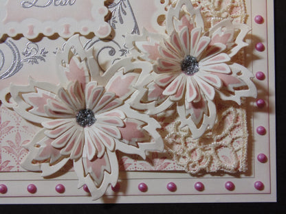Suaje de Corte de Flor  / Aster Flower Topper Descontinuado Spellbinders