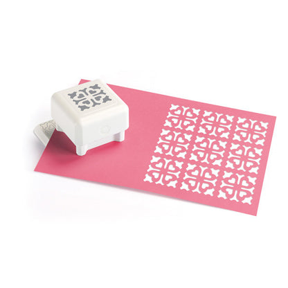All Over the Page Blooming Hearts / Perforadora Para Toda la Hoja Descontinuado Martha Stewart